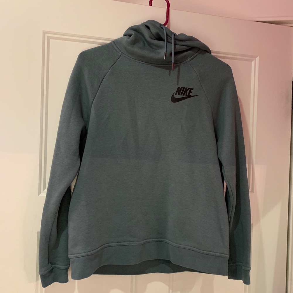 Nike sweatshirt